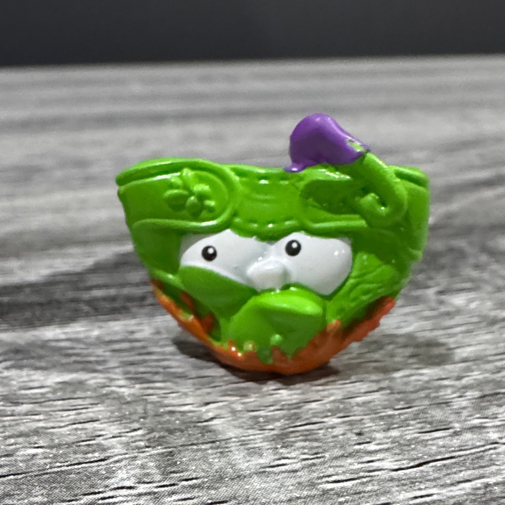ZURU | Smashers Series 2 Gross: Green Dirty Diaper - Collectible Mini Figure